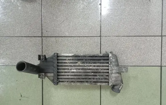 Opel Astra G Intercooler radiator 9129353