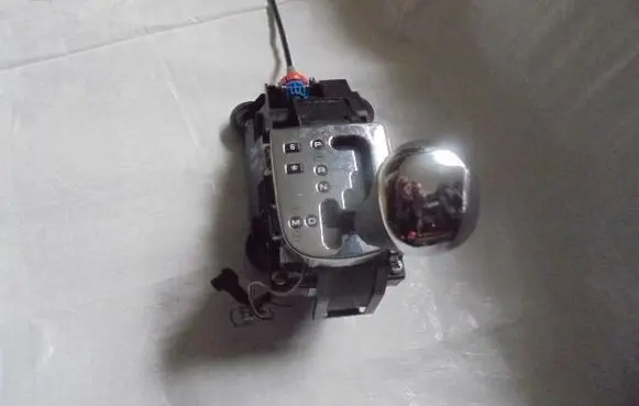 Peugeot 207 Gear selector/shifter in gearbox 