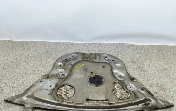 BMW 5 GT F07 Engine splash shield/under tray 6777727