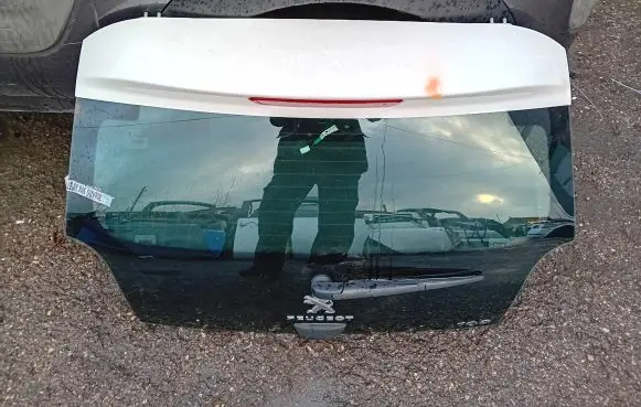 Peugeot 108 Tailgate/trunk/boot lid