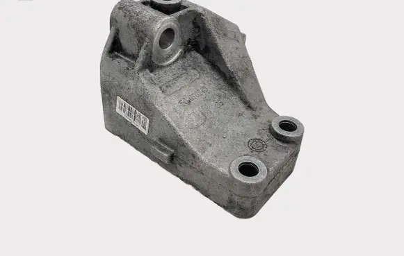 Fiat Ducato Engine mounting bracket 504090245 504090241