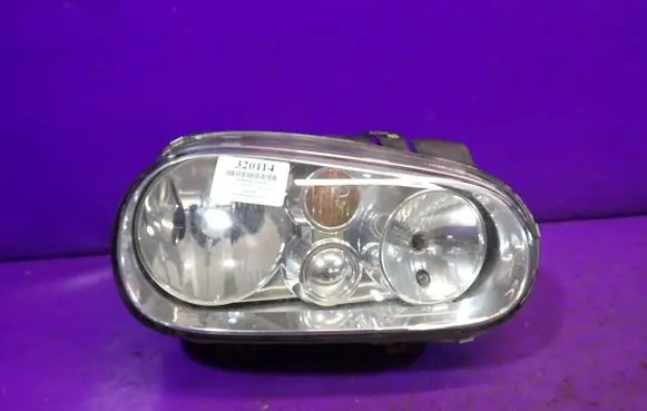Volkswagen Golf IV Headlight/headlamp