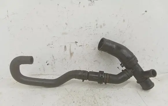 Volkswagen Tiguan Engine coolant pipe/hose 7N0121087