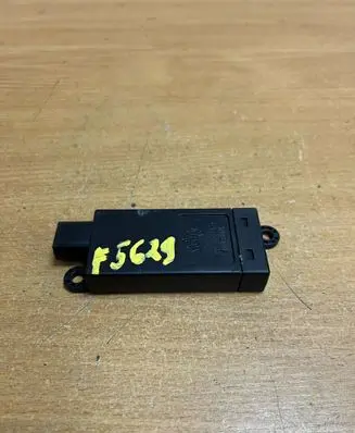 BMW 6 F12 F13 Alarm control unit/module 9233009 F5629