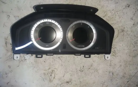 Volvo S80 Speedometer (instrument cluster) 31270907AA