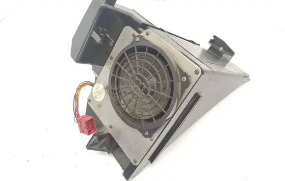 Audi A3 S3 8L Subwoofer speaker 8L0035381G 5439142 4913410296