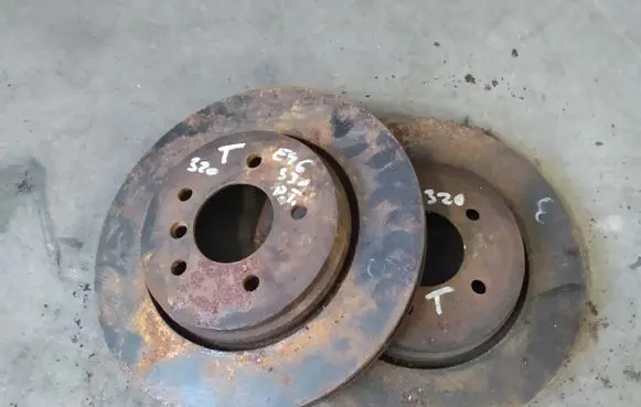 BMW 3 E46 Rear brake disc