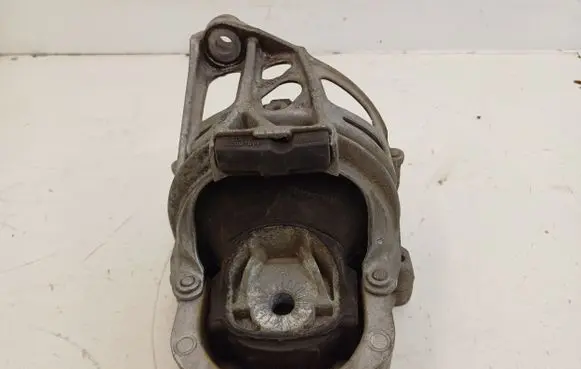 Audi S5 F5 Engine mount bracket 4M0199371FG