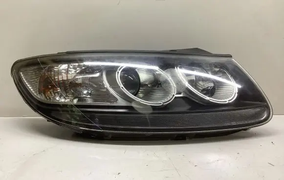 Hyundai Santa Fe Headlight/headlamp 921022BXXX