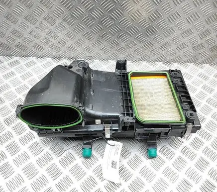Mercedes-Benz GLE W167 Air filter box A6540902501
