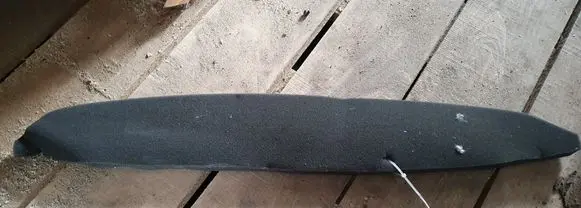 Nissan Leaf I (ZE0) Fender foam support/seal 
