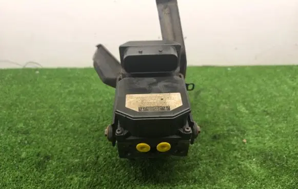 Toyota Avensis T250 ABS Pump 8954105073 31018