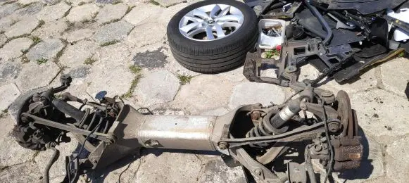 Peugeot 508 Rear beam 