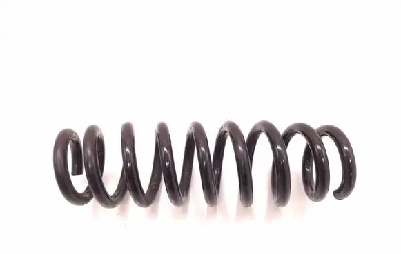 BMW 1 E81 E87 Rear coil spring 31336767376 6767376 33536767343