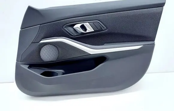 BMW 3 G20 G21 Front door card panel trim 18002561 118376905