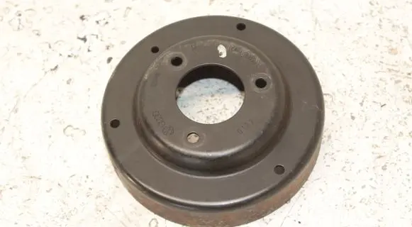 Volkswagen Crafter Water pump pulley 076121031