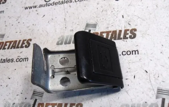 Toyota Previa (XR30, XR40) II Engine bonnet (hood) release handle