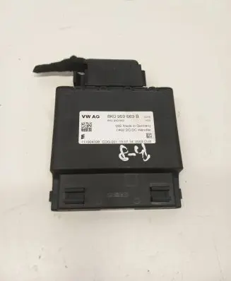 Audi A4 S4 B8 8K Voltage converter/converter module 8K0959663B 8K0959663