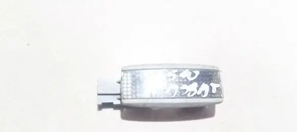 Volkswagen PASSAT B5.5 Other interior light 3b0947113