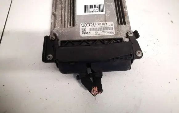Audi TT TTS Mk2 Engine control unit/module 8j0907115n 0261s02519