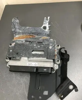 Mazda 3 II Engine control unit/module 2757005603