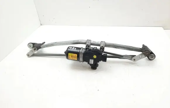 Dacia Sandero Front wiper linkage and motor W000034506 288009321R