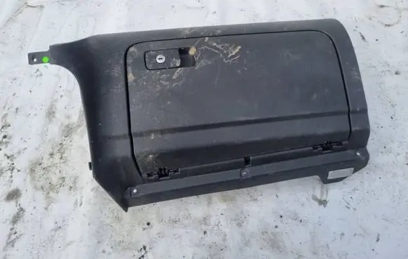 Volkswagen Golf V Glove box 1K1857290