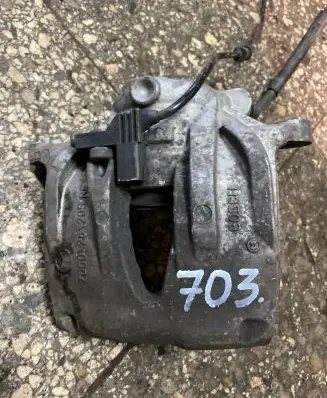 Mercedes-Benz E W211 Front brake caliper Z06028295