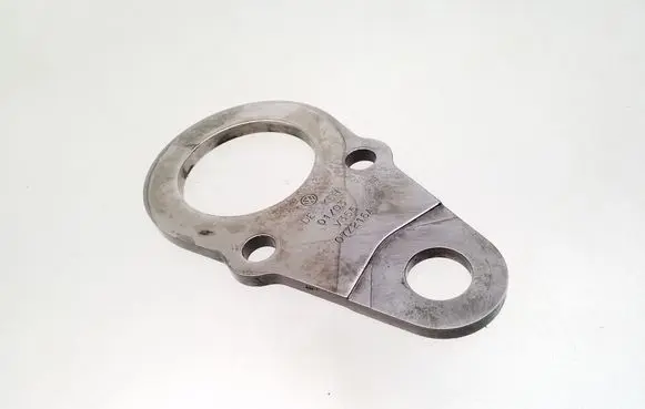Volkswagen Phaeton Other cylinder head part 07Z216A