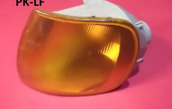 Volkswagen Polo III 6N 6N2 6NF Front indicator light 084411513L