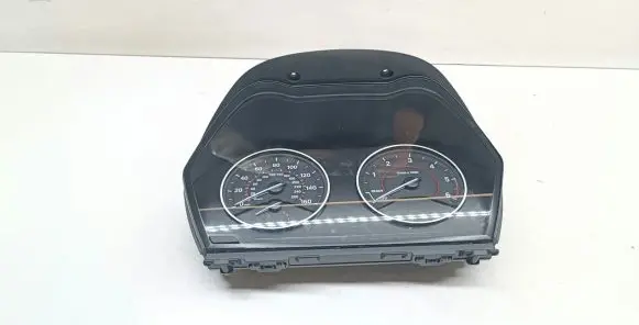 BMW 1 F20 F21 Speedometer (instrument cluster) 9232892
