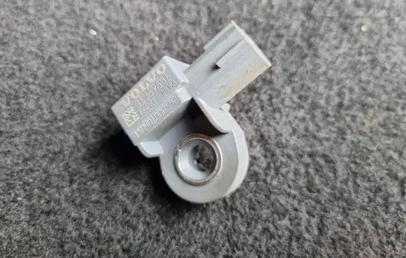 Volvo V40 Airbag deployment crash/impact sensor 31387891