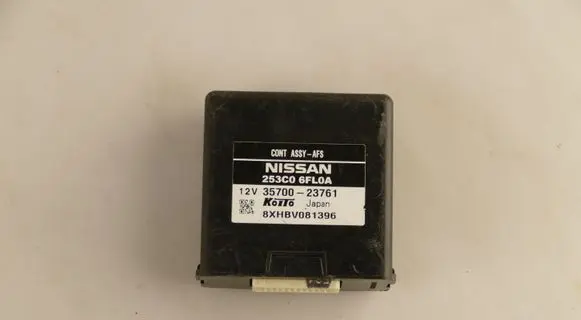 Nissan X-Trail T32 Light module LCM 253C06FL0A