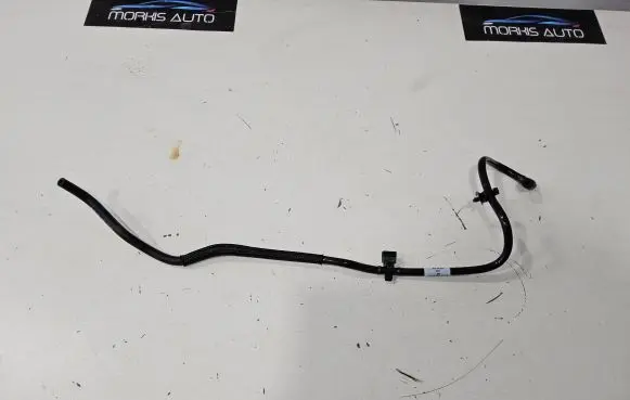 Coolant pipe/hose