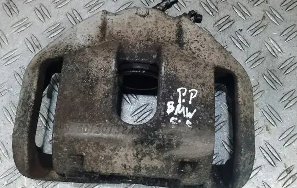 BMW 7 E65 E66 Front brake caliper