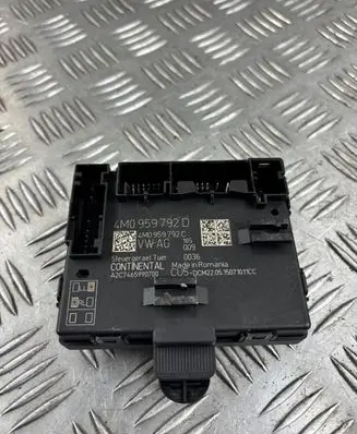 Audi Q7 4M Door control unit/module 4M0959792D