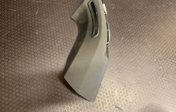BMW 7 F01 F02 F03 F04 (C) pillar trim 51479126751