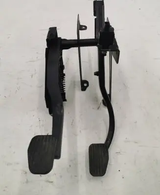 Volvo S60 Pedal assembly 3524406