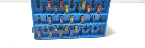Renault Megane I Fuse module 1096033J