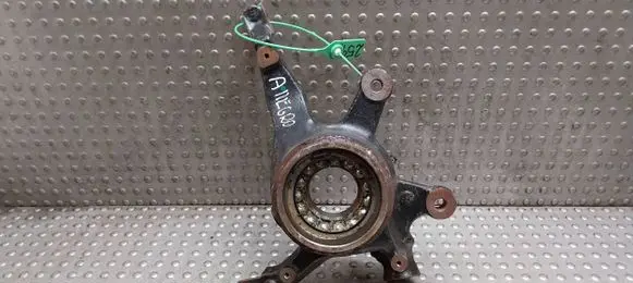 BMW X5 E53 Front wheel hub spindle knuckle 6761576