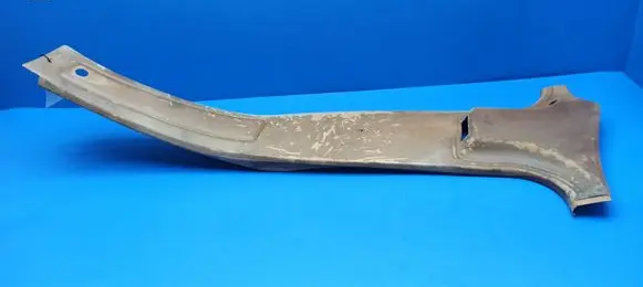 Oldsmobile Omega (B) pillar trim (bottom) 20122119