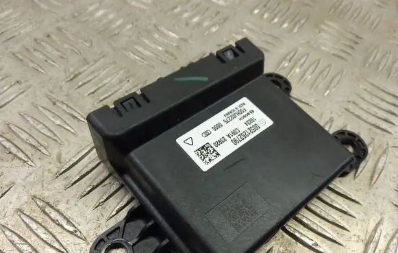 Alfa Romeo Stelvio Parking PDC control unit/module 521262790
