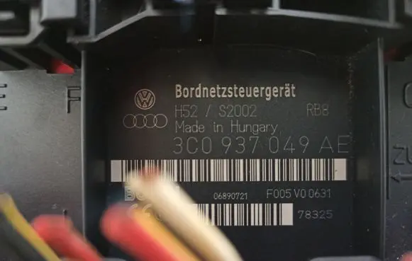 Volkswagen PASSAT B6 Comfort/convenience module