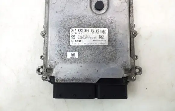Mercedes-Benz Vito Viano W447 Engine control unit/module A6229000500