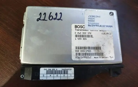 BMW 5 E39 Gearbox control unit/module 1423505 0260002592