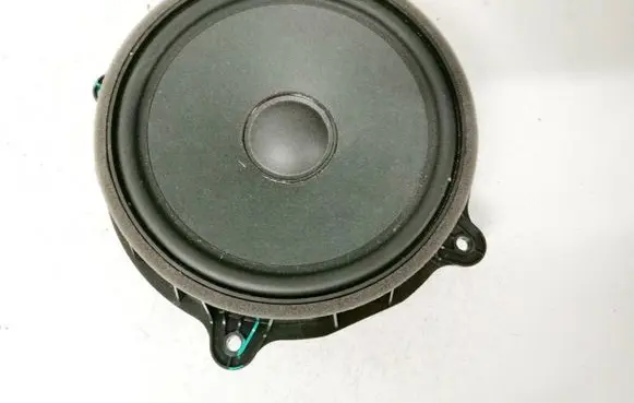Tesla Model Y Front door speaker 107974400e 1079744-00-e