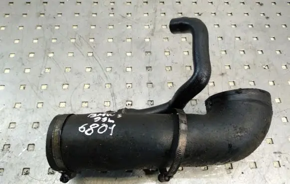 BMW 5 E39 Intercooler hose/pipe