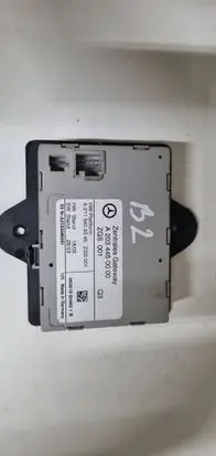 Mercedes-Benz Vito Viano W639 Gateway control module A2034450000