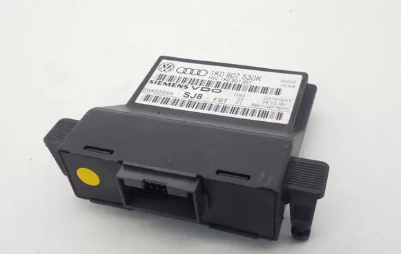 Volkswagen Golf V Gateway control module 1K0907530K 1K0907951 5WK50000A