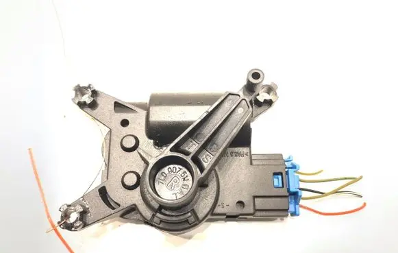Audi Q7 4L Air flap motor/actuator 52411483R04